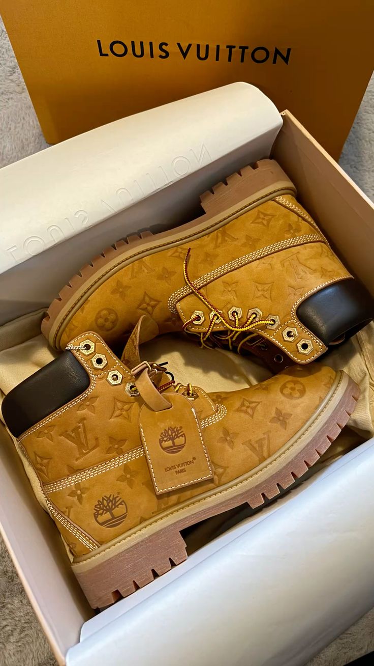 LV x Timberland Premium 6 Monogram Waterproof Brown - pair